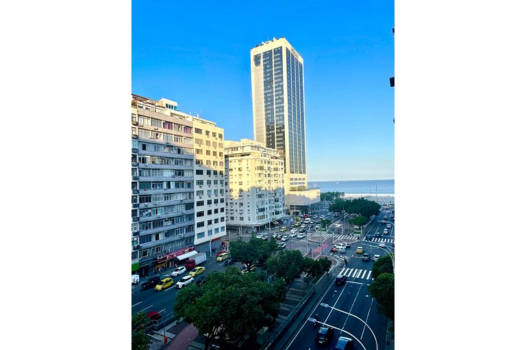 TIR19 #711 - Apartamento Vista Lateral ao Mar