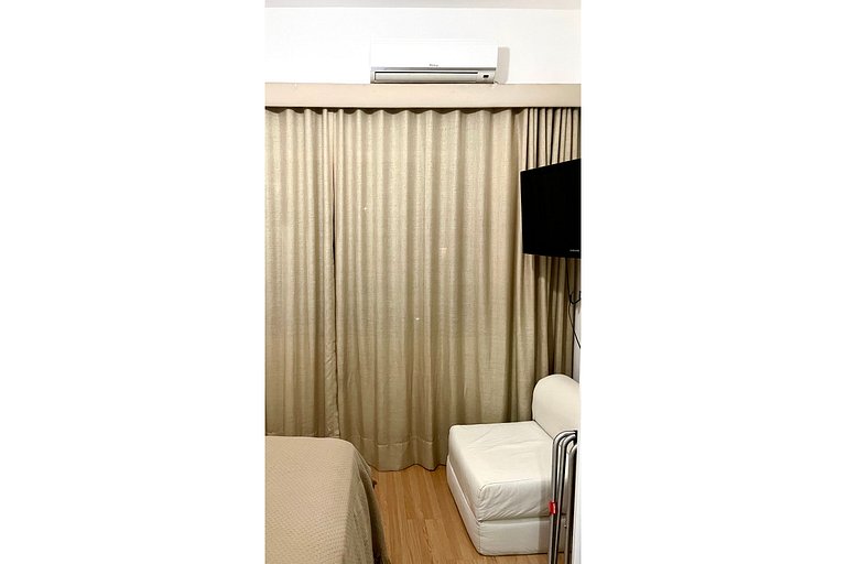 TIR19 #711 - Apartamento Vista Lateral ao Mar
