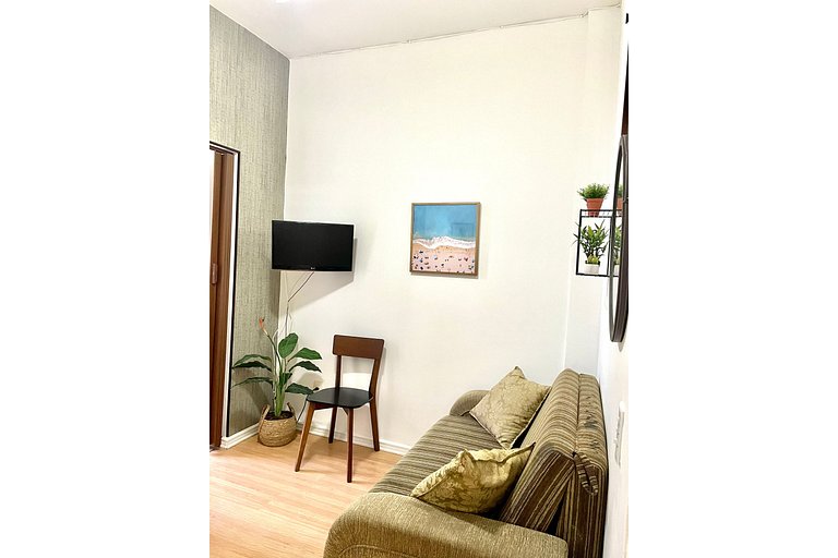 TIR19 #711 - Apartamento Vista Lateral ao Mar