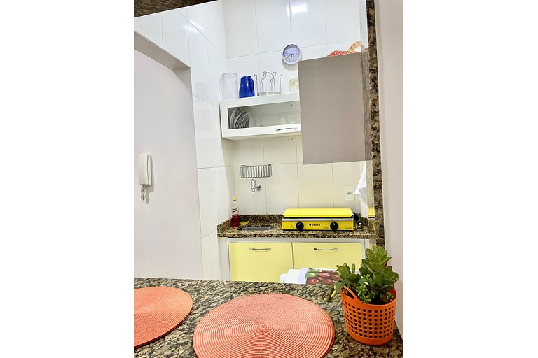 Studio entre Arpoador e Ipanema a passos da praia!