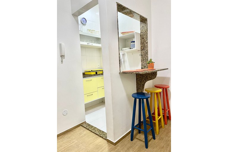 Studio entre Arpoador e Ipanema a passos da praia!