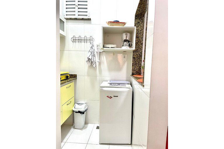 Studio entre Arpoador e Ipanema a passos da praia!