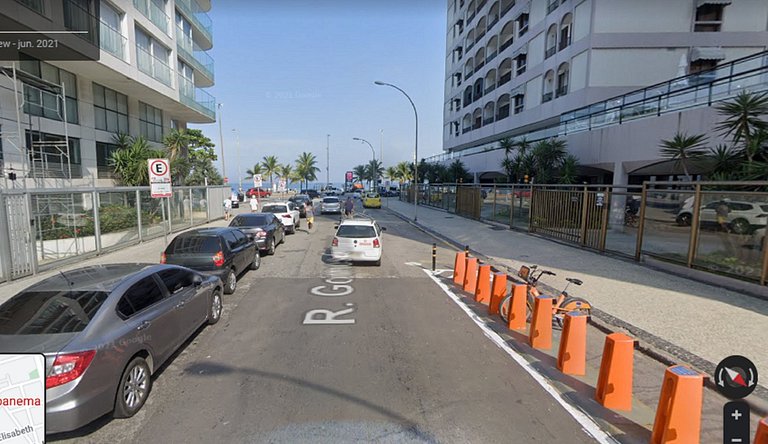 Garage - Washer and dryer - Full apartment - #803