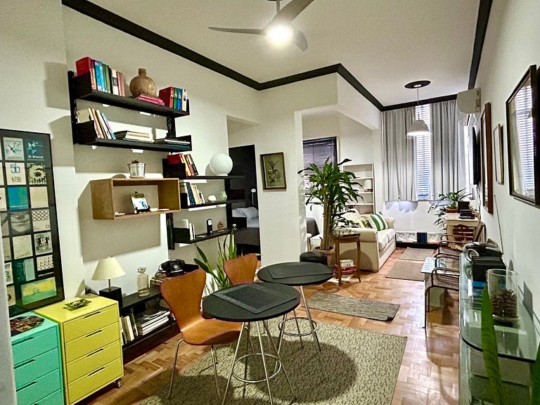 TIR12 #304 - Lindo Sala e Quarto em Ipanema