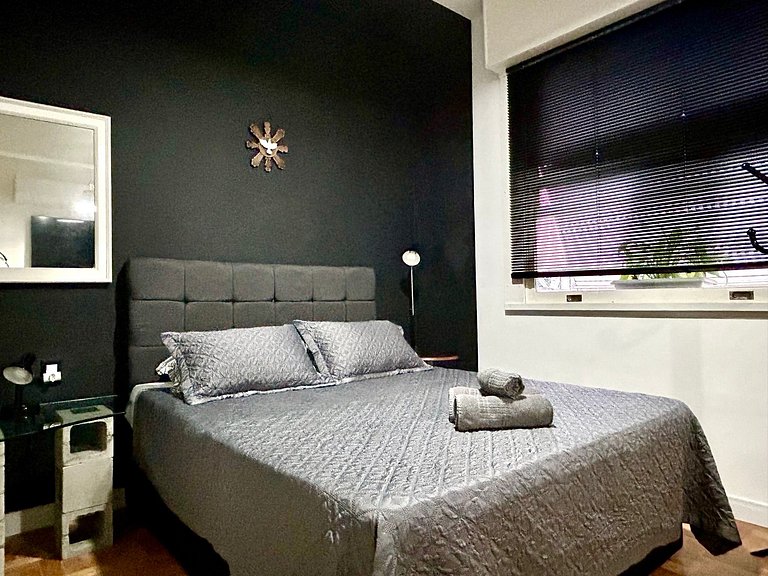 TIR12 #304 - Lindo Sala e Quarto em Ipanema
