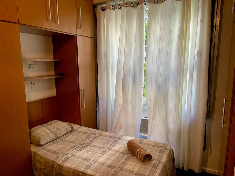 TIR15 #206 - Apartamento Quarto e Sala Próximo ao Mar com Má