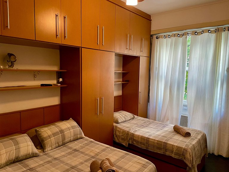 TIR15 #206 - Apartamento Quarto e Sala Próximo ao Mar com Má