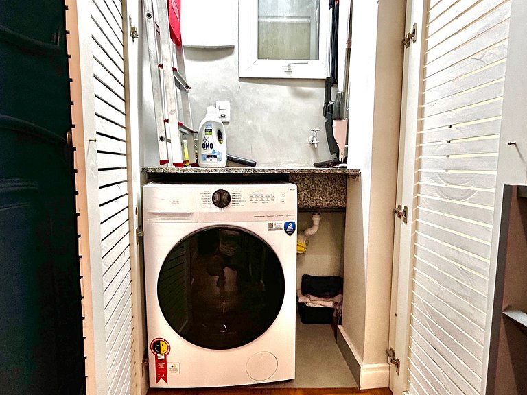 TIR09 #502 - Bealtiful, washer/dryer, close beach