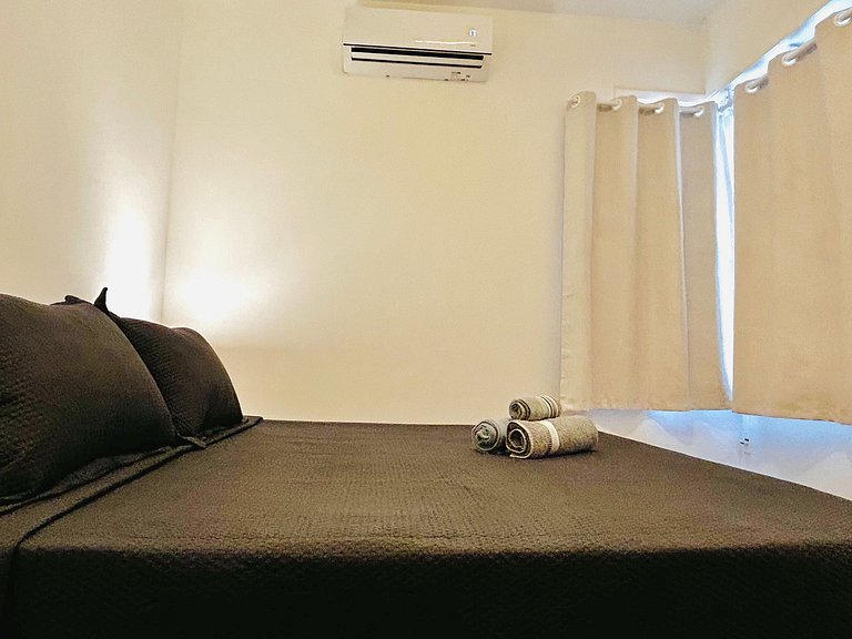 Atlantic Avenue, 2 bedrooms, Air Conditioning