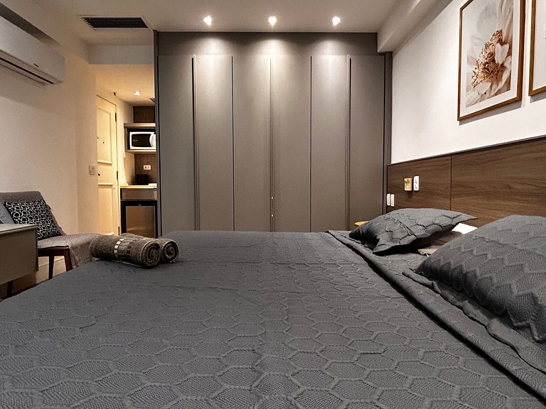 Cama King - Andar 21 - Gym - TIR3 #2112.2