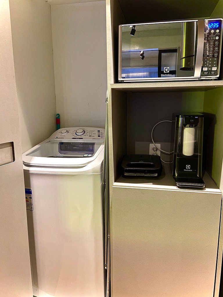 TIR32 #115- Soundproof window - Near the beach 50m