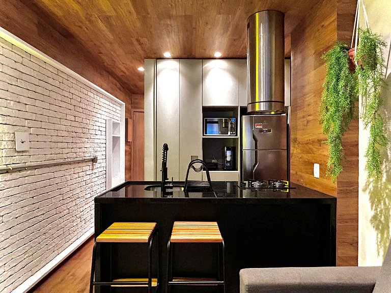 TIR32 #115- Soundproof window - Near the beach 50m