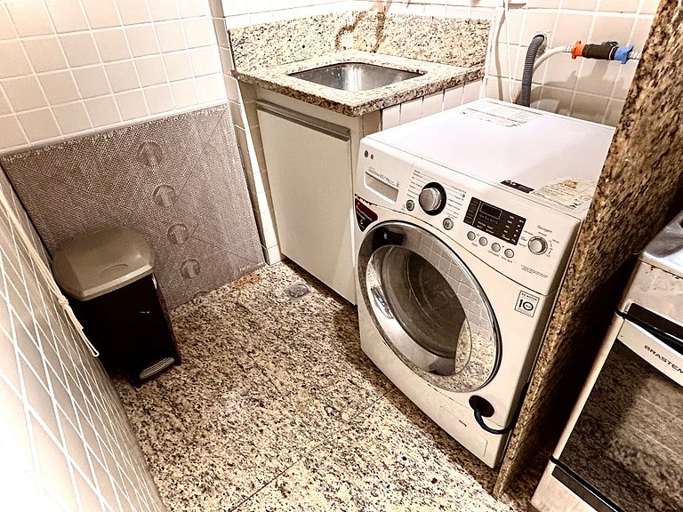TIR33 #703- Lindo, Reformado, Climatizado, Garagem