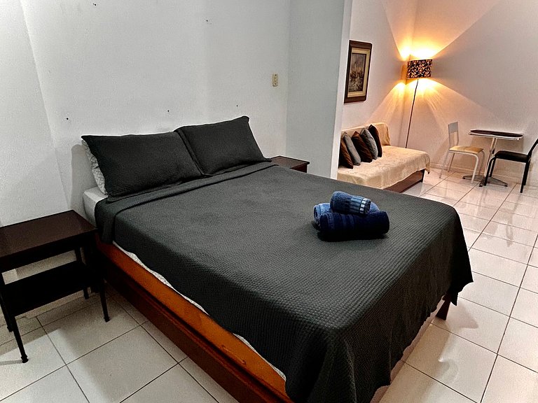 TIR33 #904 - Av. Atântica - Posto 5 - Fundos