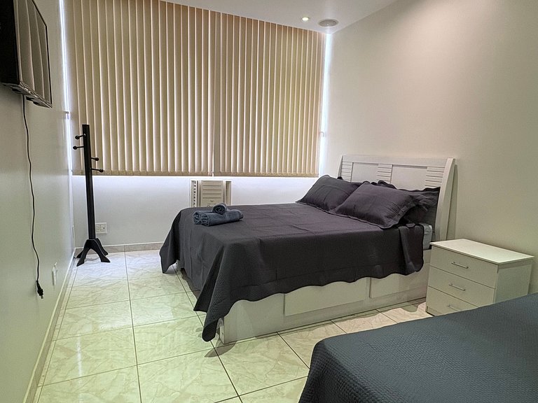 TIR34 #602 - 3qts - garagem - 3 min. praia (150m)