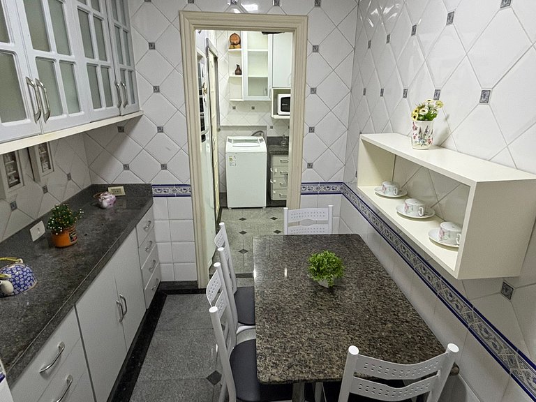 TIR34 #602 - 3qts - garagem - 3 min. praia (150m)