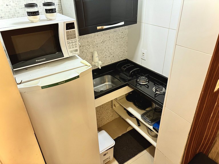 TIR18 #908 - Lindo Studio em Copacabana