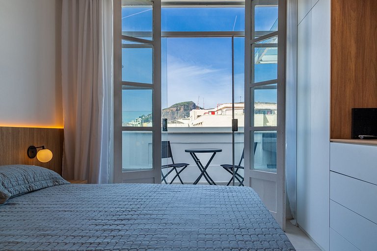 TIR36 #1104- Varanda c/ Vista Cristo e Lateral Mar