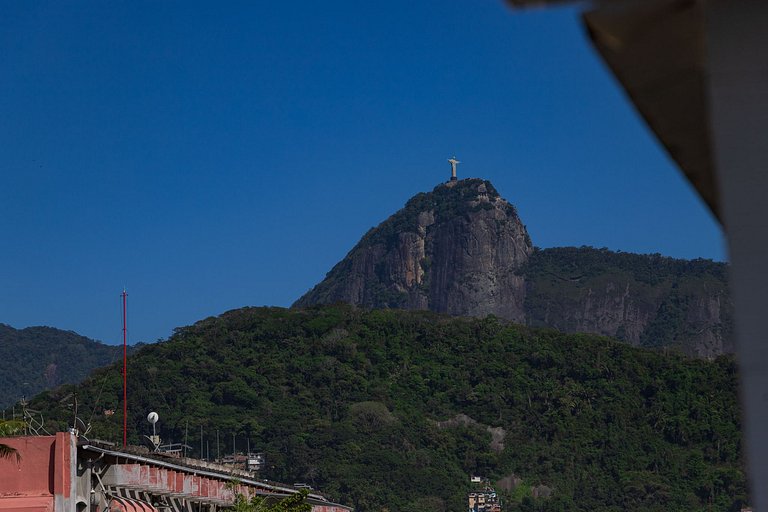 TIR36 #1104- Varanda c/ Vista Cristo e Lateral Mar