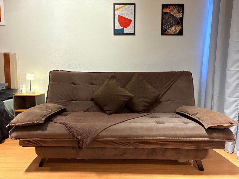 TIR37 #904 - Side View of the Beach