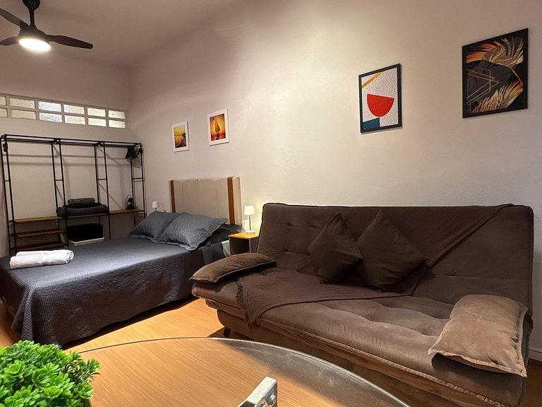 TIR37 #904 - Side View of the Beach