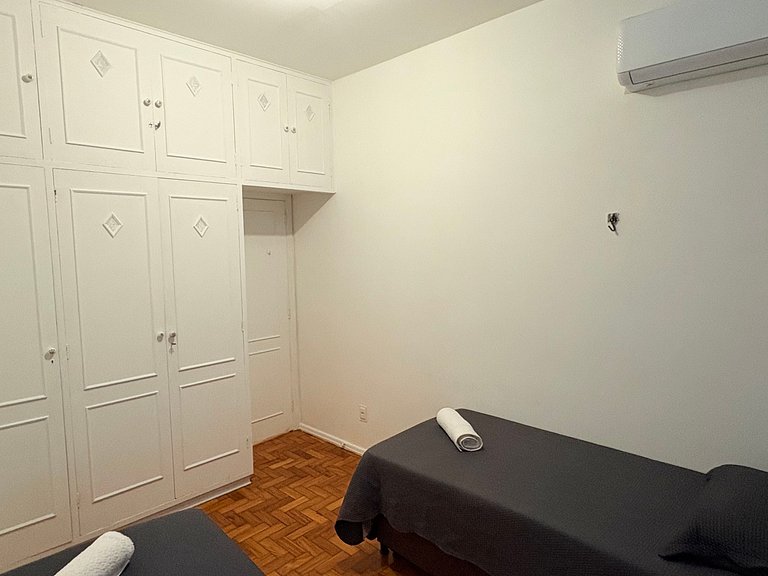 Nice apartment in the best place of Ipanema beach