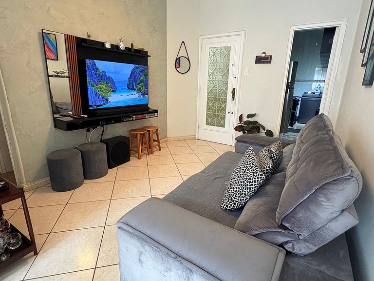 Garage - Washer and dryer - Full apartment - #803