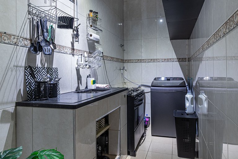 Garage - Washer and dryer - Full apartment - #803