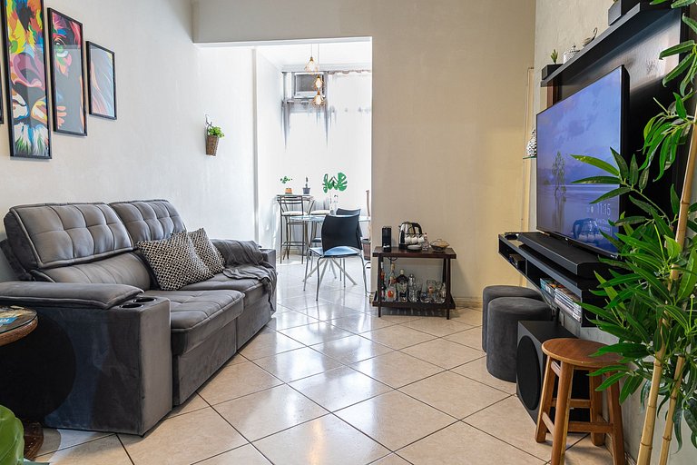 Garage - Washer and dryer - Full apartment - #803